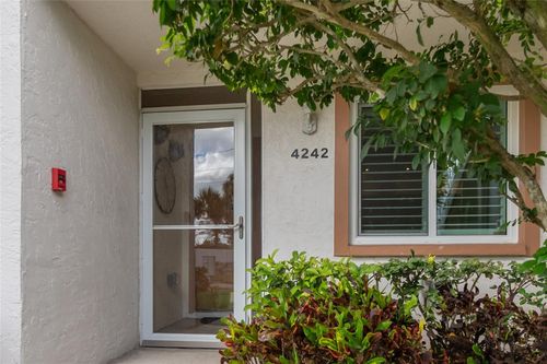 3315-4242 Madeira Court, SARASOTA, FL, 34233 | Card Image