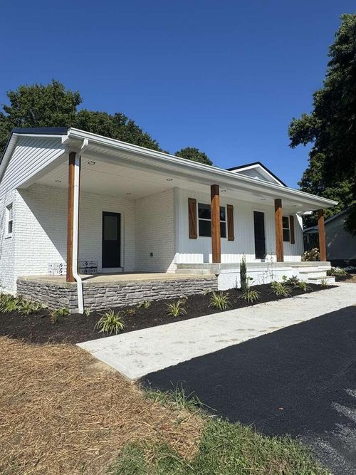 68 Casey Dr, Liberty, KY, 42539-3237 | Card Image