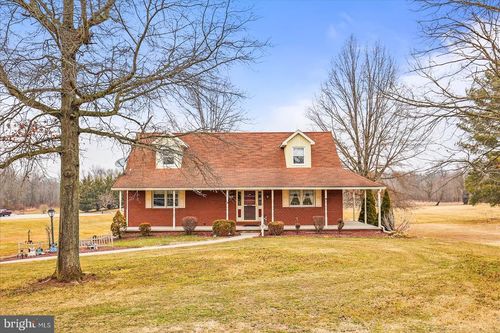 5160 Baltimore Pike, LITTLESTOWN, PA, 17340-9326 | Card Image