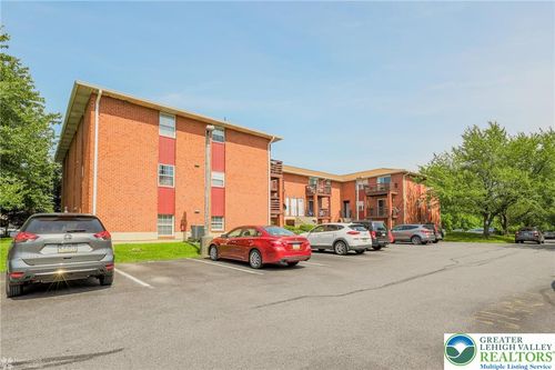 18-1464 Cedar Crest Avenue, South Whitehall Twp, PA, 18104 | Card Image