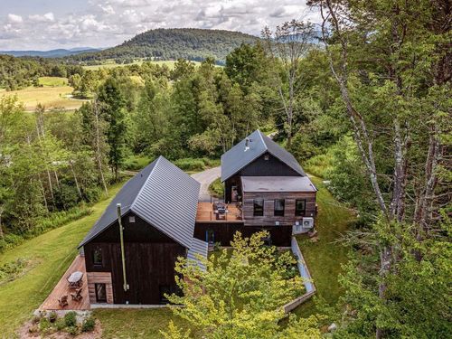 60 Wolf Ln, Richmond, VT, 05477-7769 | Card Image