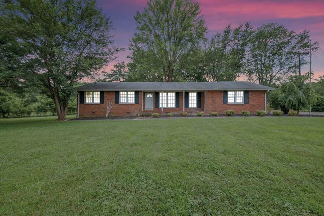 CAPTIVATING SUNSETS FROM FRONT AND BACK. | Image 5