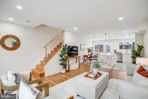 720 Decatur St Ne, WASHINGTON, DC, 20017-2345 | Card Image