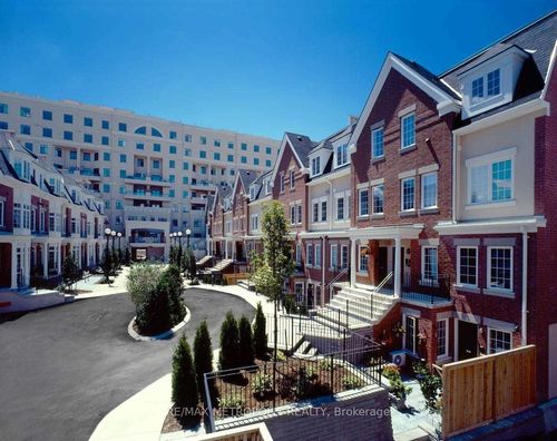 38-11 Niagara Street W, Toronto, ON, M5V3N9 | Card Image