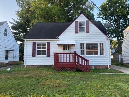 25650 Shoreview Ave, Euclid, OH, 44132-1803 | Card Image