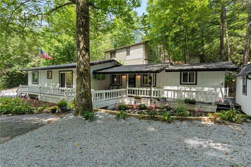 141 River Hollow Road, Newland, NC, 28657 | Card Image