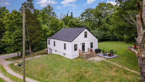 3371 Cole Rd, Amelia, OH, 45102-1844 | Card Image