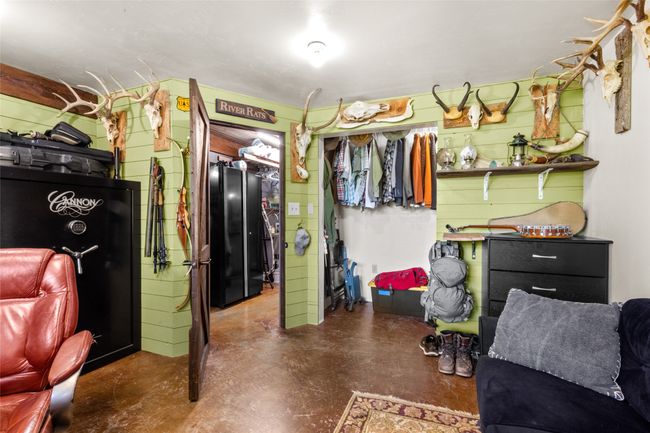 1080 Mt Highway 209, House other with 2 bedrooms, 3 bathrooms and null parking in Bigfork MT | Image 32
