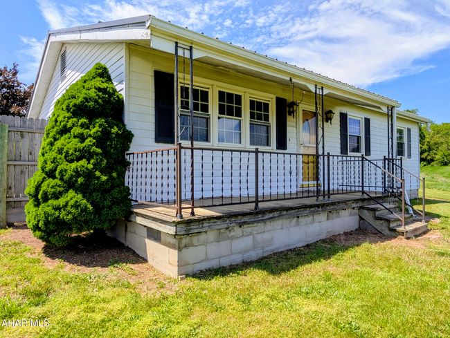 151 Rio Grande Rd, House other with 3 bedrooms, 2 bathrooms and null parking in Clearville PA | Image 6