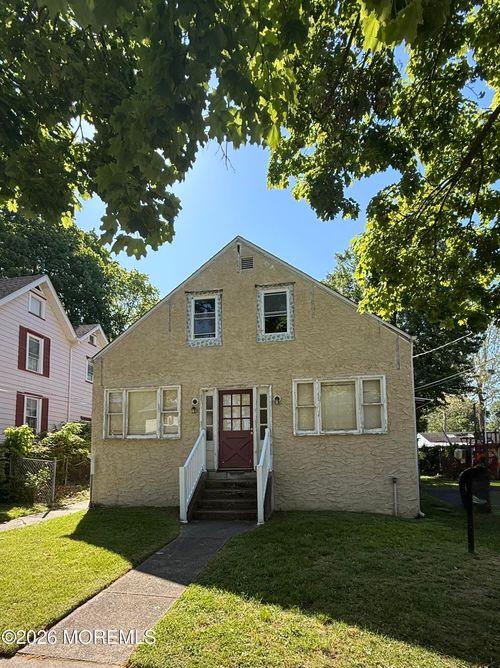 104 Union Ave, Stratford, NJ, 08084-1310 | Card Image