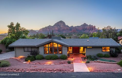 430 Saddlerock Cir, Sedona, AZ, 86336-5710 | Card Image