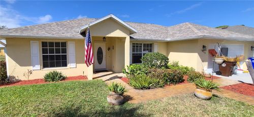 1915 17th Ave Sw, VERO BEACH, FL, 32962-6876 | Card Image