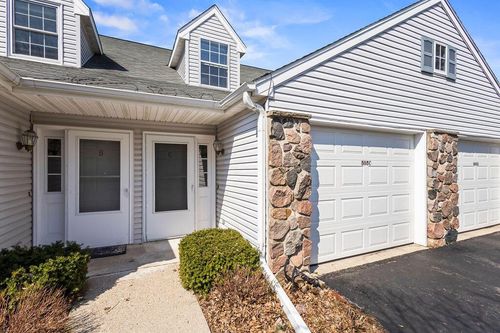 unit-c-505 Lake Bluff Road, Thiensville, WI, 53092 | Card Image