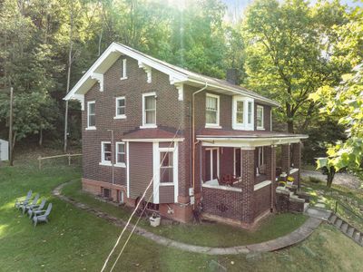 120 Highland Ave, House other with 6 bedrooms, 1 bathrooms and null parking in Wellsburg WV | Image 3