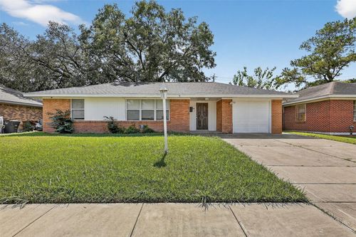 1010 Globe St, Houston, TX, 77034-1107 | Card Image