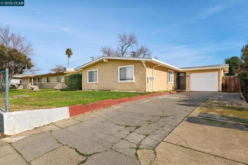 6628 Thomas Dr, North Highlands, CA, 95660-3761 | Card Image