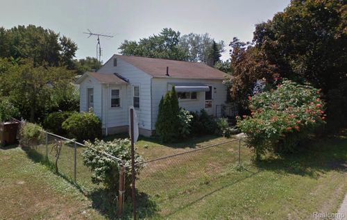 1680 Walnut St, Monroe, MI, 48162-4156 | Card Image