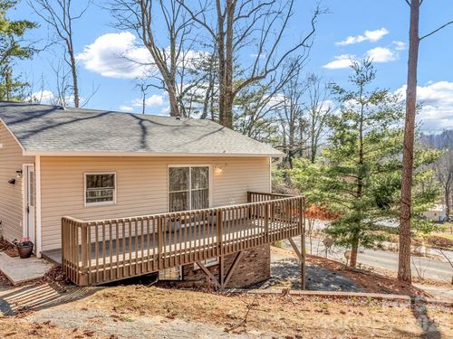 114 Elden St, Hendersonville, NC, 28791-1506 | Card Image