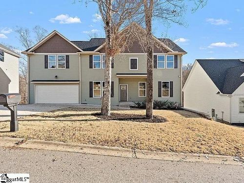 711 Rockcliffe Street, Greenville, SC, 29617 | Card Image