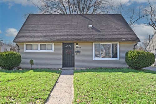 4042 Larkspur Dr, Dayton, OH, 45406-3419 | Card Image