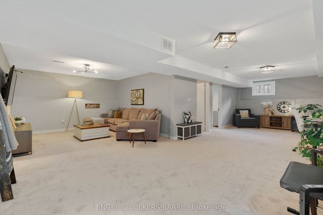 78 Leo Blvd, House other with 4 bedrooms, 2 bathrooms and 4 parking in Wasaga Beach ON | Image 28