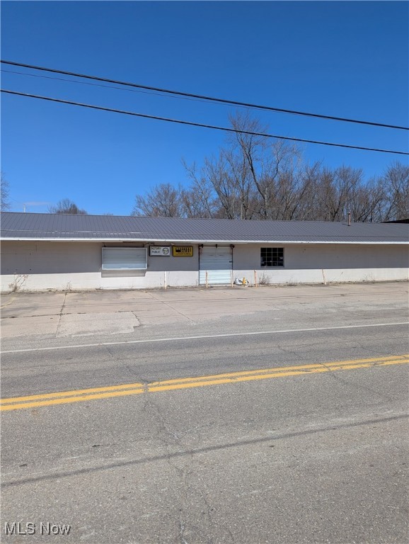 22810 Alliance Sebring Rd, Alliance, OH 44601