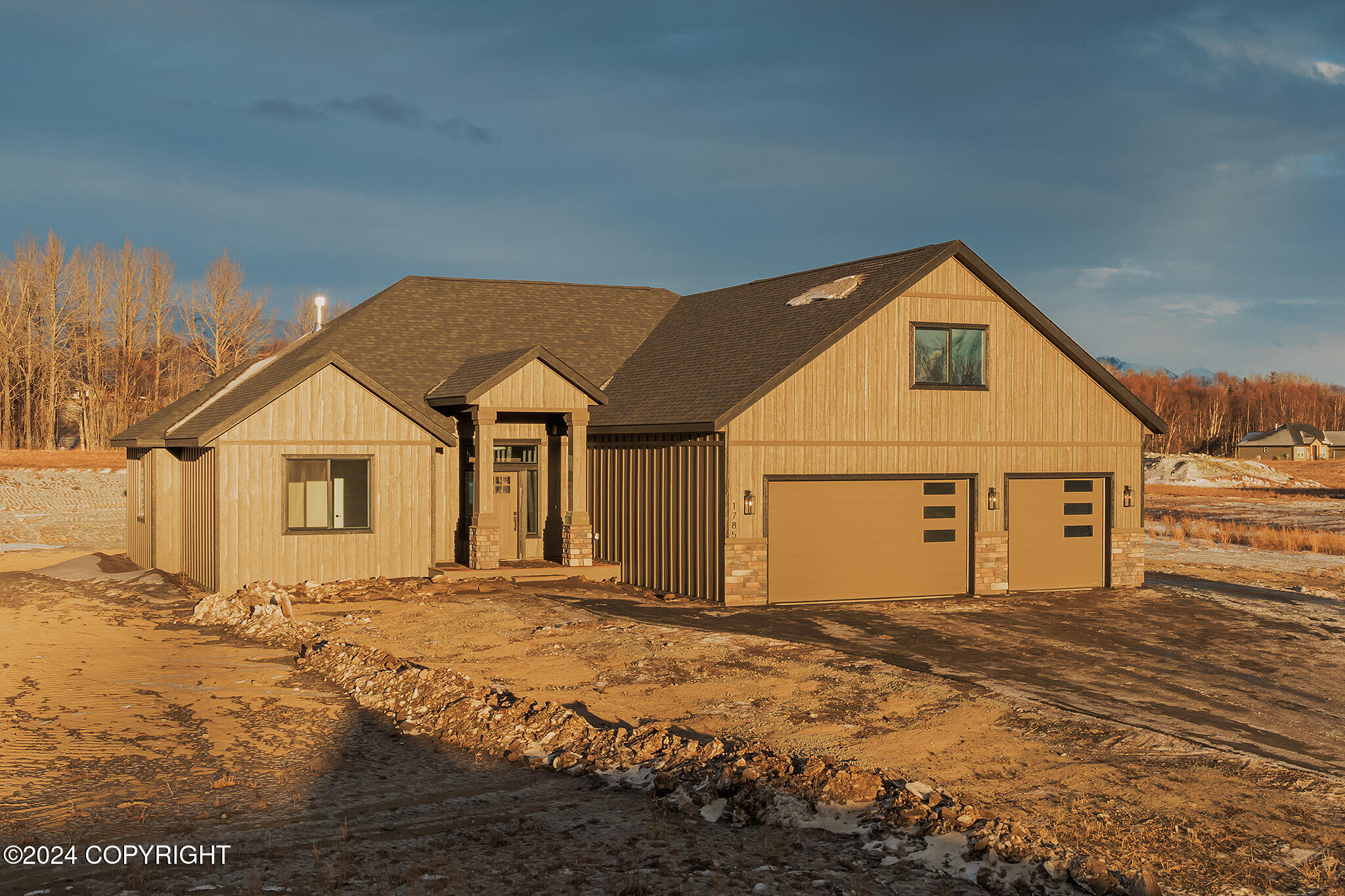 Apple Cir, Palmer, AK 99645 #1