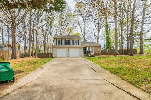 5175 Walker Rd, Stone Mountain, GA, 30088-2260 | Card Image