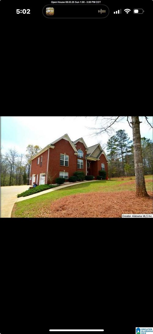 555 Creek Ridge Dr, Riverside, AL, 35135-1065 | Card Image