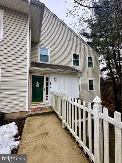 54-54 Bayberry Ct, GLEN MILLS, PA, 19342-2001 | Card Image
