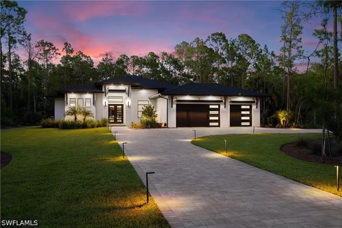 4221 7th Ave Nw, Naples, FL, 34119-1523 | Card Image
