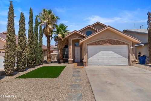 12391 Paseo Nuevo Dr, El Paso, TX, 79928-5668 | Card Image