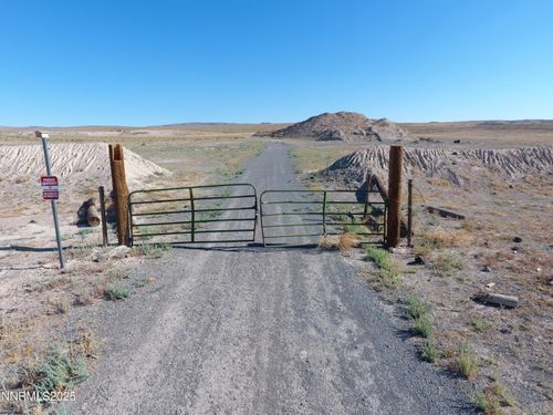 5000 Us Highway 95a, Fernley, NV, 89408 | Card Image