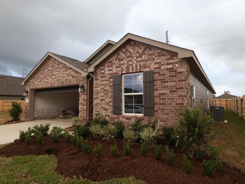 1090 Garnet Star Dr, La Marque, TX, 77568-2316 | Card Image