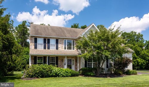 102 Brookhaven Ln, DOWNINGTOWN, PA, 19335-1290 | Card Image
