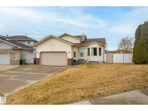 6520 154 Ave Nw, Edmonton, AB, T5Y2N7 | Card Image