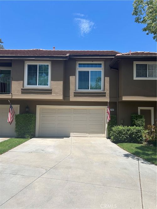 717 S Glenhurst Dr, Anaheim, CA, 92808-1928 | Card Image