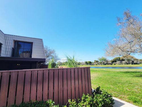 6407 64th Way, West Palm Beach, FL, 33409-7127 | Card Image