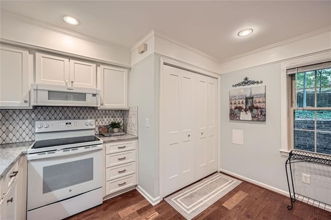 3440 Ashwood Ln, Townhouse with 3 bedrooms, 3 bathrooms and 3 parking in Atlanta GA | Image 12