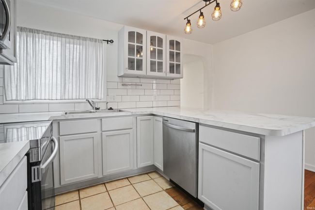 123 S Race St, House other with 2 bedrooms, 1 bathrooms and null parking in Princeton IN | Image 5
