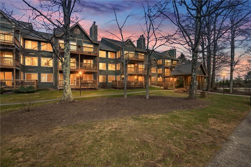 1-5328 Summit Dr, Hidden Valley, PA, 15502 | Card Image