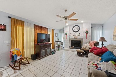 4727 Windflower Circle, House other with 4 bedrooms, 2 bathrooms and null parking in TAMPA FL | Image 2