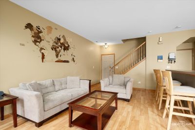 1313 - 1313 Westhampton Drive, Condo with 2 bedrooms, 1 bathrooms and 2 parking in Plainfield IL | Image 3