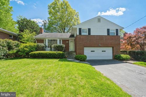 5916 Greentree Rd, BETHESDA, MD, 20817-3460 | Card Image