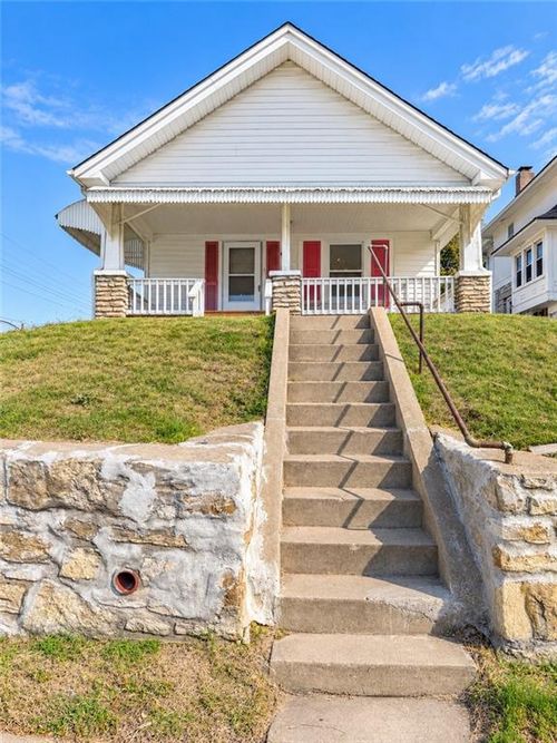 1244 Ann Ave, Kansas City, KS, 66102-4441 | Card Image