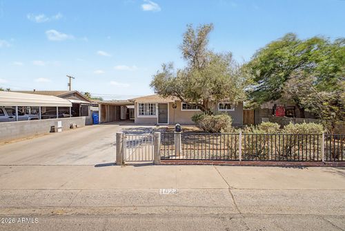 1823 E Sunland Ave, Phoenix, AZ, 85040-3348 | Card Image