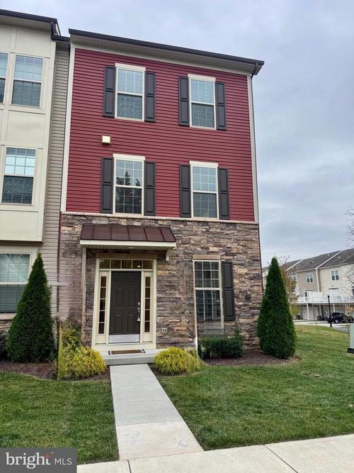 7919 Wormans Mill Rd, FREDERICK, MD, 21701-3047 | Card Image