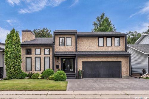 107 Mallin Cres, Saskatoon, SK, S7K7W9 | Card Image