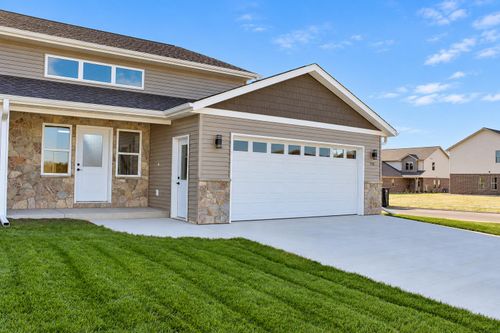 935 Drumlin Dr, Kewaskum, WI, 53040 | Card Image