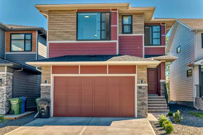 34 Harvest Hills Way Ne, House detached with 5 bedrooms, 4 bathrooms and 4 parking in Calgary AB | Image 2